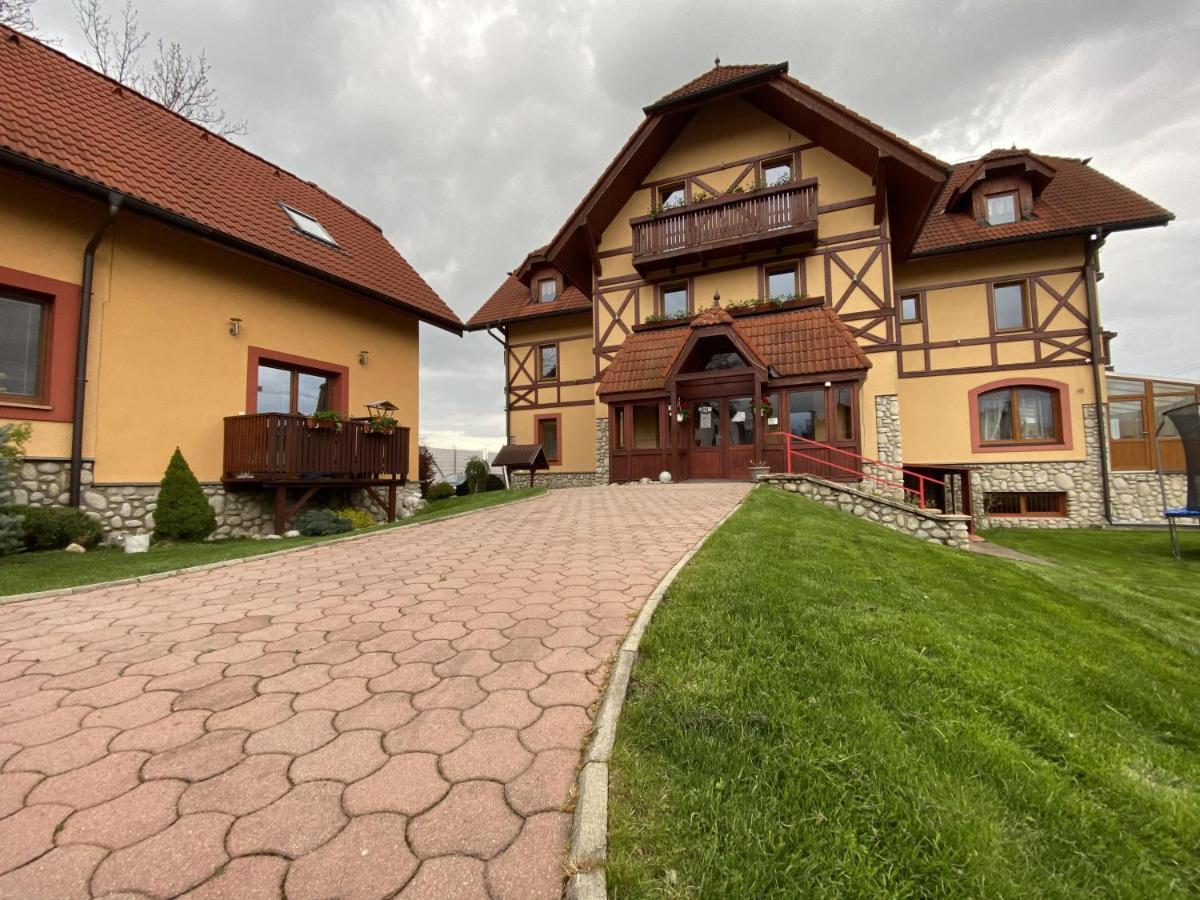 Penzion Bado Stará Lesná Exterior foto
